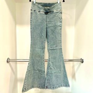 Free People FP Flare Pull On Jeans Denim Stretchy size 28 bell bottom high waist
